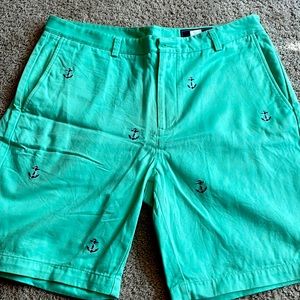 Vineyard vines mens size 36 shorts
